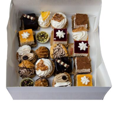 Caja de MINI PASTELES SURTIDOS
